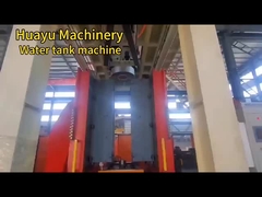 2000リットルの貯水タンク機械