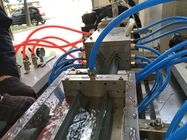 機械/窓ポリ塩化ビニールのプロフィールの生産ラインを作るセリウム ポリ塩化ビニールのプロフィール安定したランニング